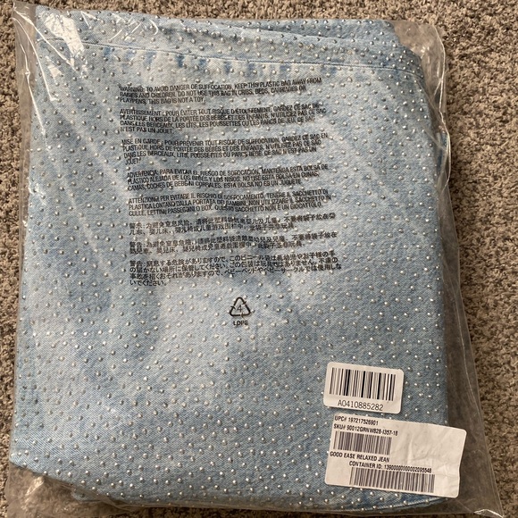 GOOD AMERICAN GOOD EASE RELAXED SPARKLE JEANS SIZE 18 - Picture 5 of 8